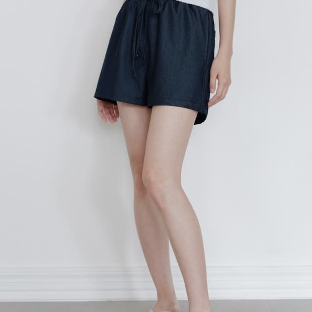 유라고 데님 밴딩 반바지(새상품)