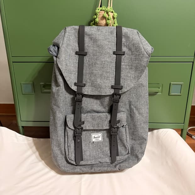 허쉘 백팩