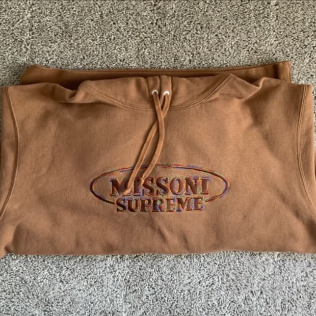 슈프림 미쏘니 콜라보 후드 L(105)