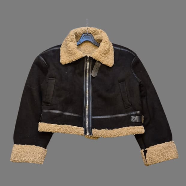 여성-FREE 블랙 숏 무스탕자켓 