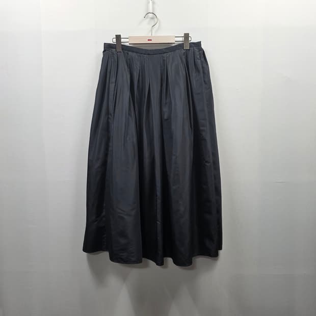 1194 김서룡 시그니처 플레어 롱 스커트 77사이즈