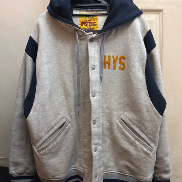 히스테릭글래머 후드 바시티 