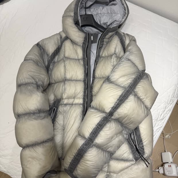 Cp컴퍼니 디디쉘 dd쉘 25fw 코리아익스클루시브 xl