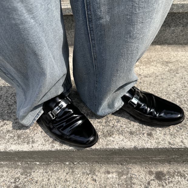 00s 빈티지 블랙 프라다 스포츠 버클 로고 로퍼