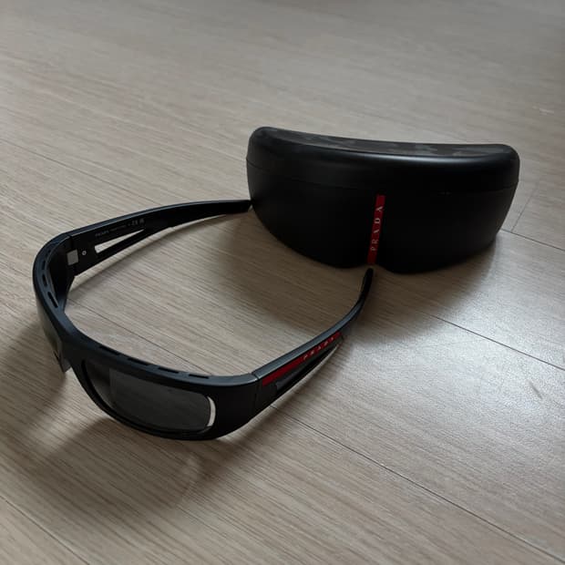 프라다 리네이로사 선글라스