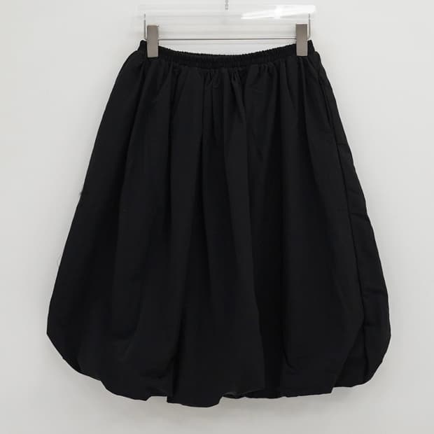 새상품) 데일리쥬 카이작 펌킨 미디 스커트