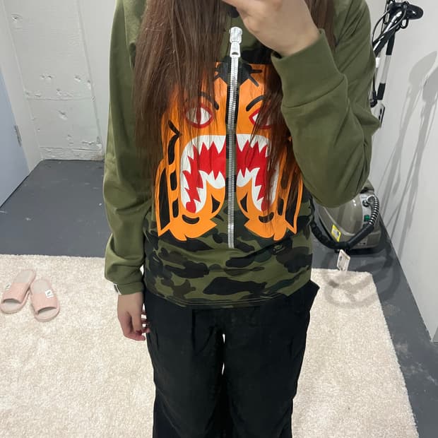 베이프 롱슬리브 s