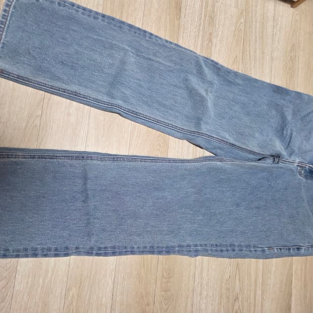 무신사스탠다드 스트레이트 데님 팬츠 [라이트 인디고] 32