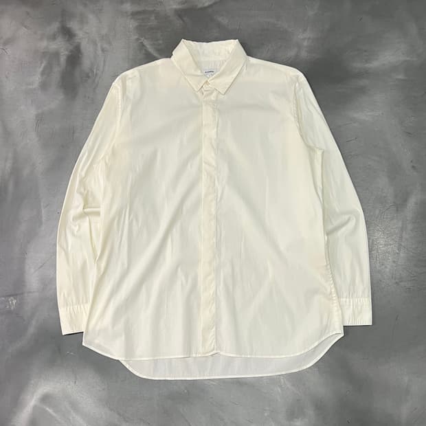  질샌더 히든 버튼 셔츠 y14716