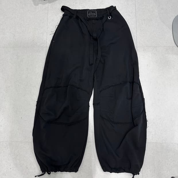 배드블러드 로 엣지 컨벡스 조거 블랙 xs