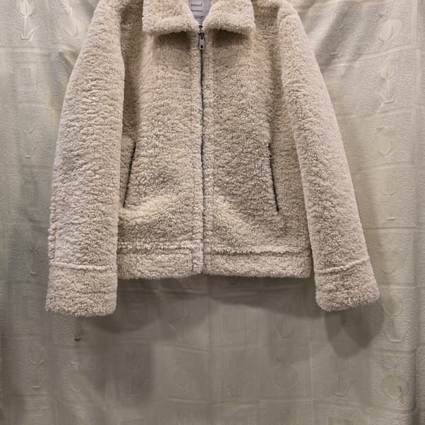 거의새거)  이너프 inouf 뽀글이 자켓 아이보리 프리사이즈