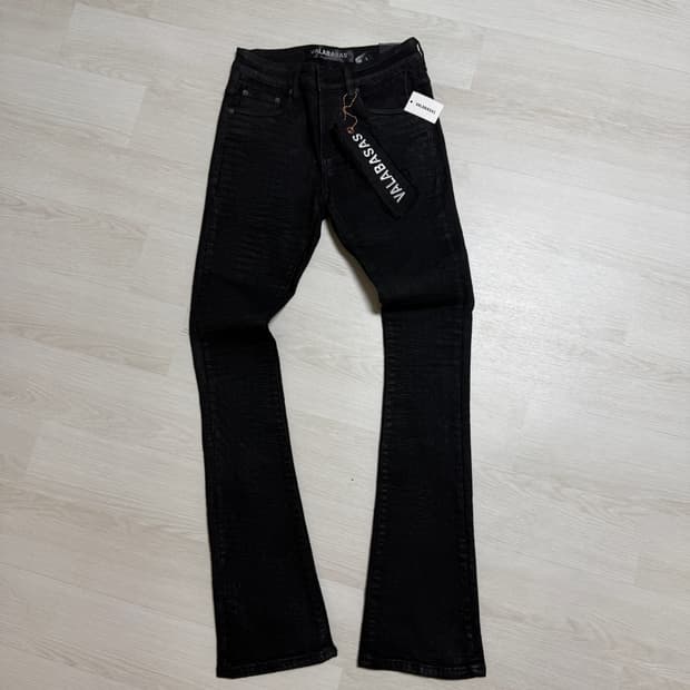 Valabasas 발라바사스 플레어진 29