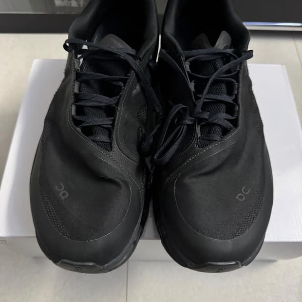 [290] 온러닝x파프PAF 클라우드몬스터2 블랙마그넷