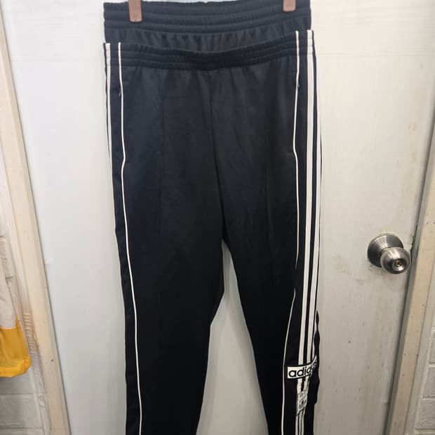 M,95 )) adidas 아디다스 바지! 디자인 짱짱짱 이뻐요~