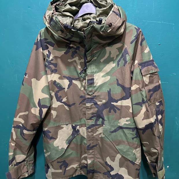 미군 오리지널 고어텍스 바람막이 100사이즈