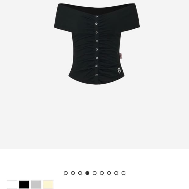 뉴얼린 버튼 셔링 오프숄더 탑 블랙