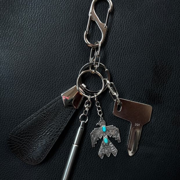 Vintage keyring (thunder bird 3)