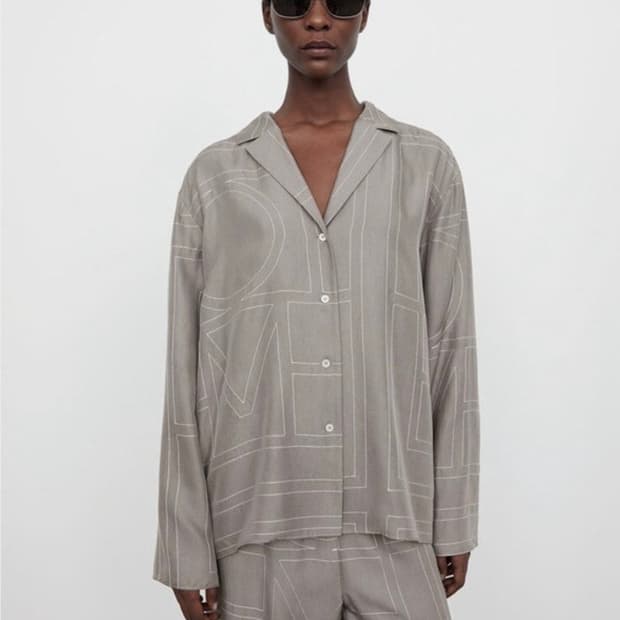 토템 시그니처 파자마 실크 셔츠