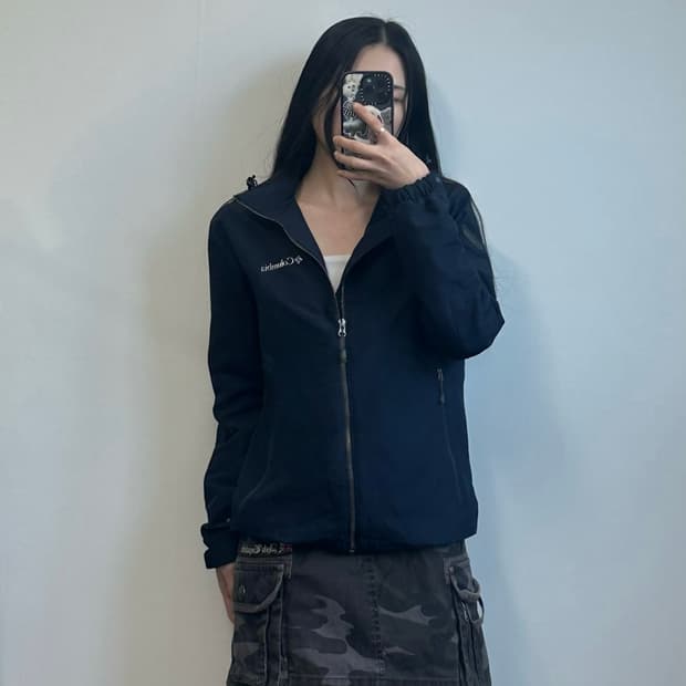 컬럼비아 자수로고 네이비 바람막이 자켓