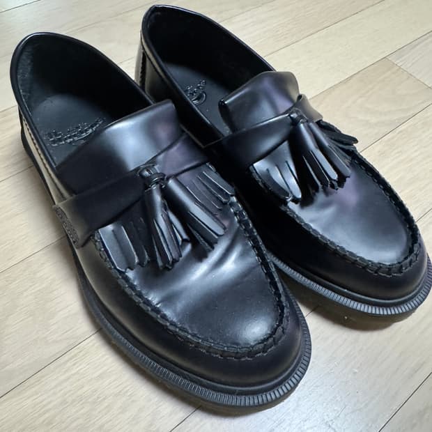 닥터마틴 아드리안 UK6