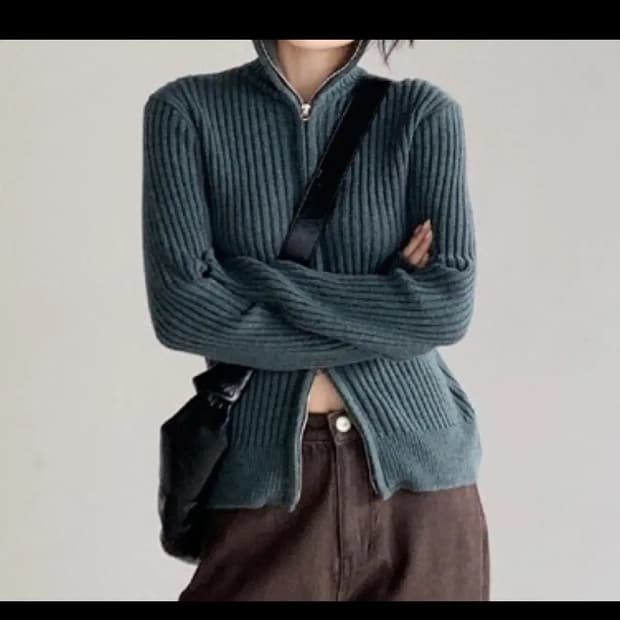 새상품) 육육걸즈 골지집업