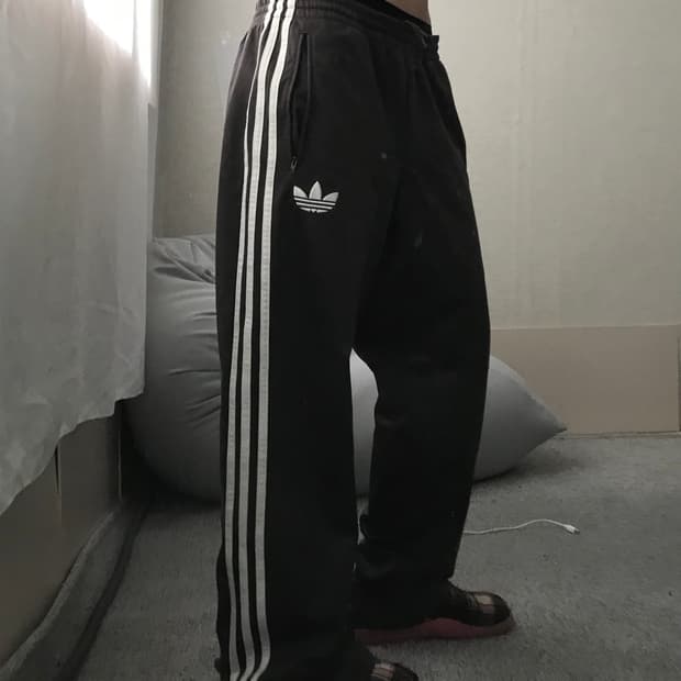 아디다스 초코브라운 삼선 트레이닝 팬츠