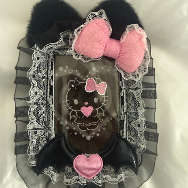 산리오 헬로 키티 카드 케이스 리틀 데빌 블랙 핑크