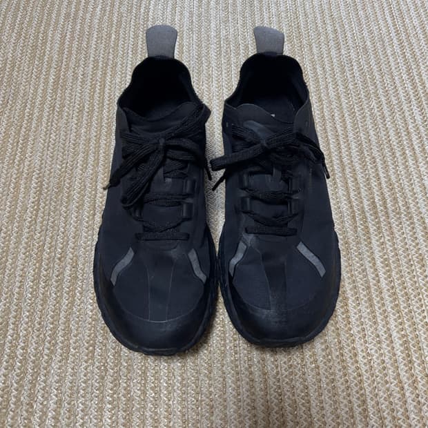 노다(Norda) 001 스텔스 블랙 265