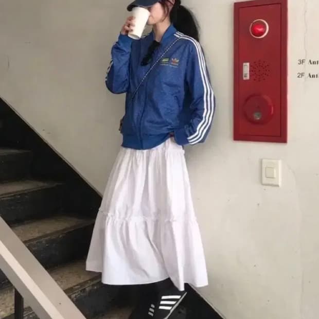 아디다스 퍼렐 윌리엄스 블루 도트 트랙탑 