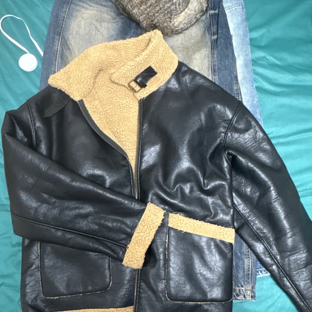 프릭스스토어 레더 무스탕 블랙 라지 OLD-8236