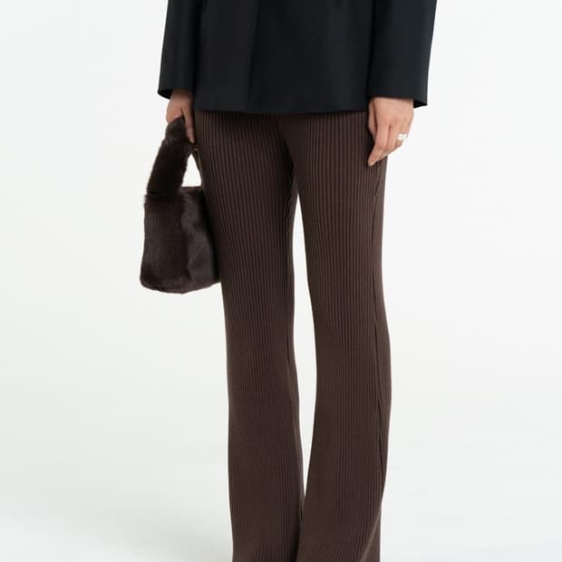 아모멘토 립니트 팬츠