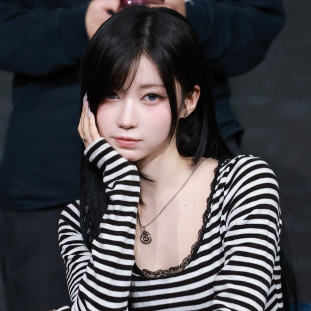 셋업이엑스이 스트라이프 레이스 탑 STRIPE LACE TOP