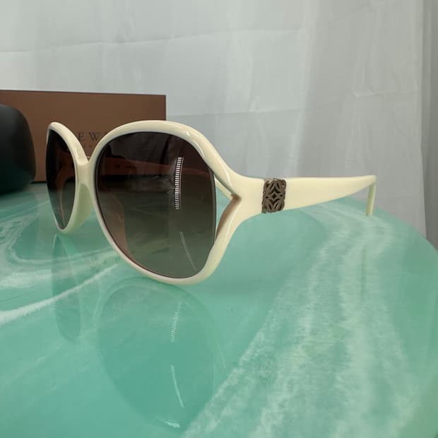 [새상품 무료배송] Made in Italy 로에베 선글라스