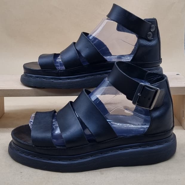 닥터마틴 클라리사 남성샌들270