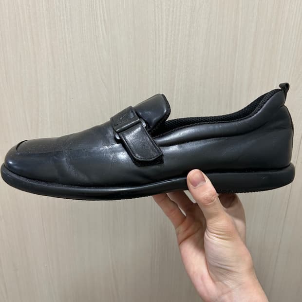 프라다 스포츠 스니커즈