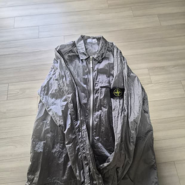 22ss xxl 스톤아일랜드 나일론 메탈 오버셔츠 아이스