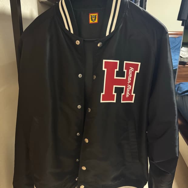 휴먼메이드 스타디움자켓 L사이즈