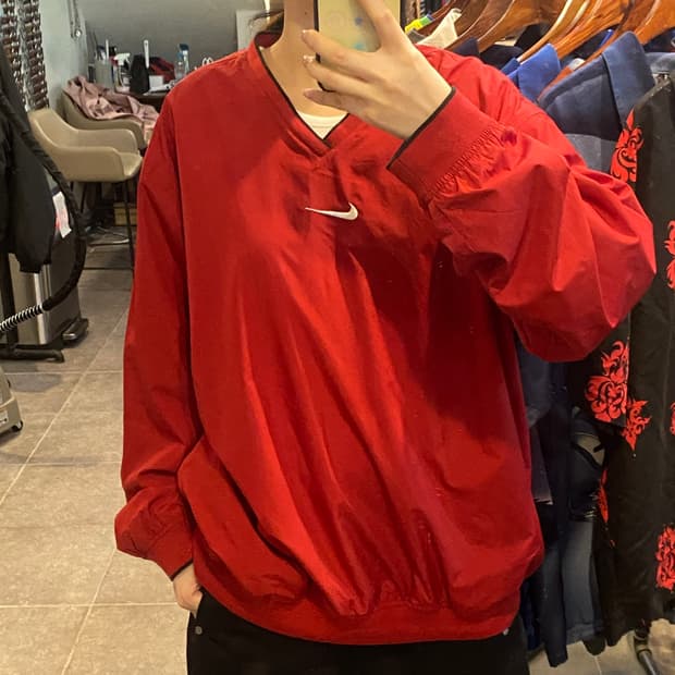 [NO.9] Nike 웜업 레드