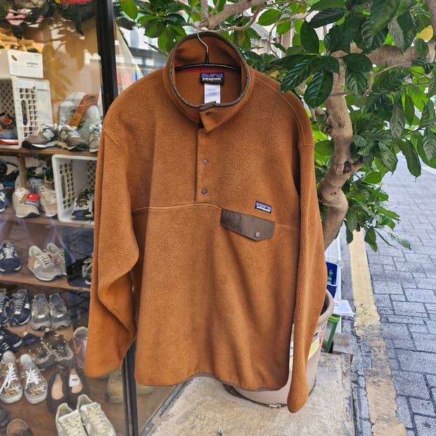 Z-200 파타고니아 신칠라 