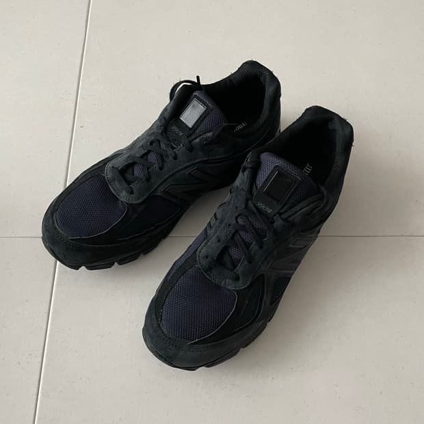 뉴발란스 x JJJ자운드 990v4 네이비
