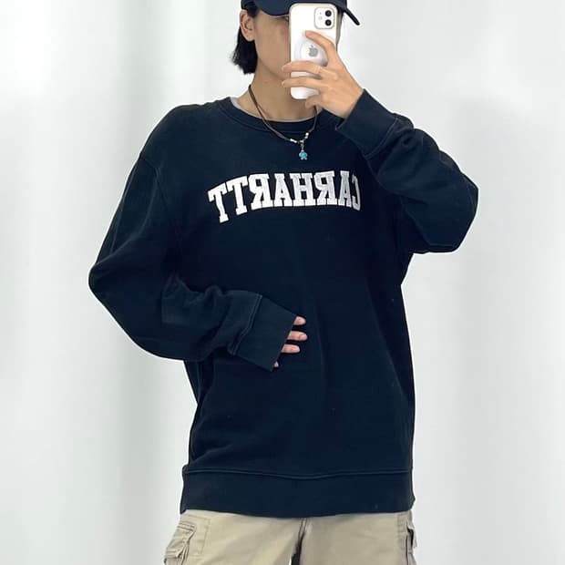  [L]CARHARTT 블랙 로고 긴팔티셔츠