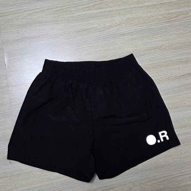 옵티미스틱러너스 매트쇼츠