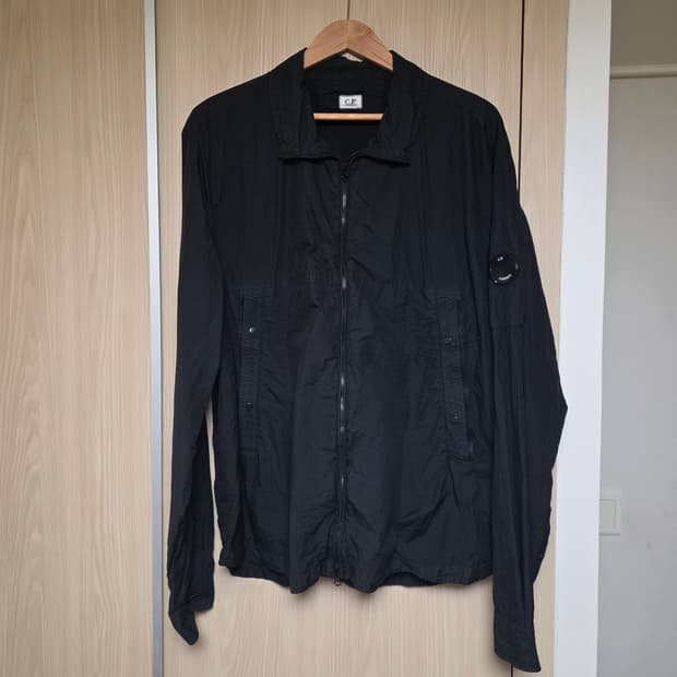 CP컴퍼니 테일론 오버셔츠 자켓 xxl 110사이즈