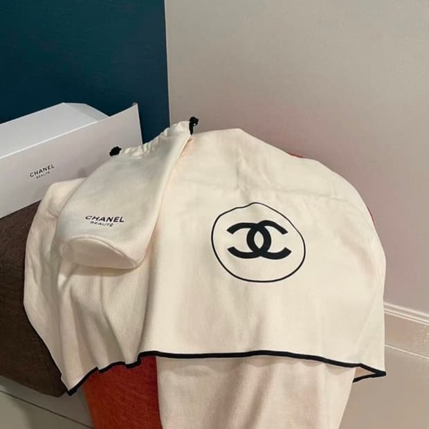 샤넬 뷰티 담요