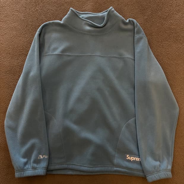 슈프림 폴라텍 모크 넥 스웻 처분 