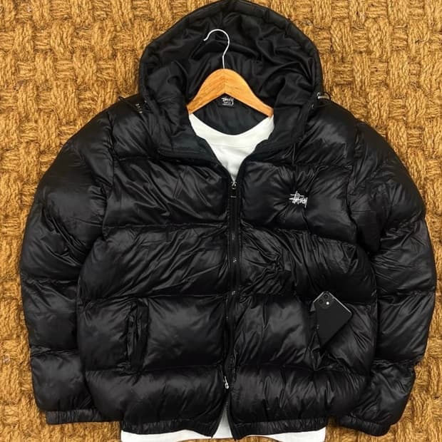 스투시 블랙 패딩