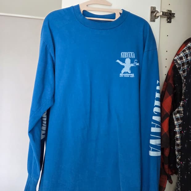 너바나 Nevermind U.K. 투어 블루 롱슬리브리스