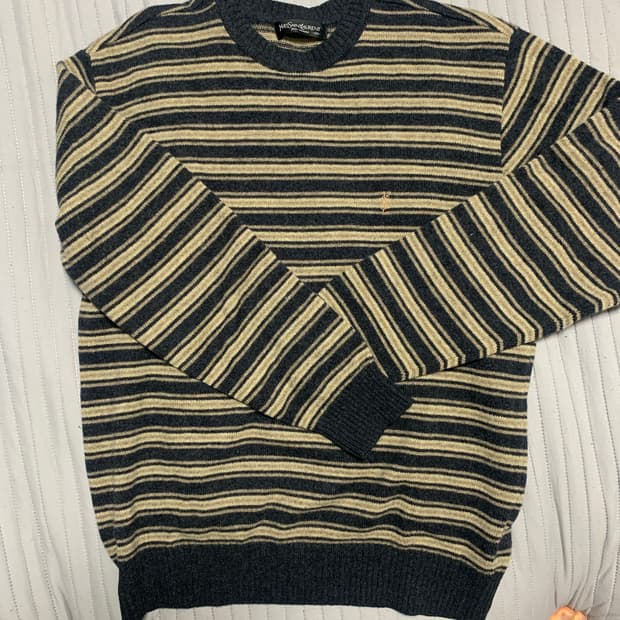 입생로랑 00s 스트라이프 니트 105