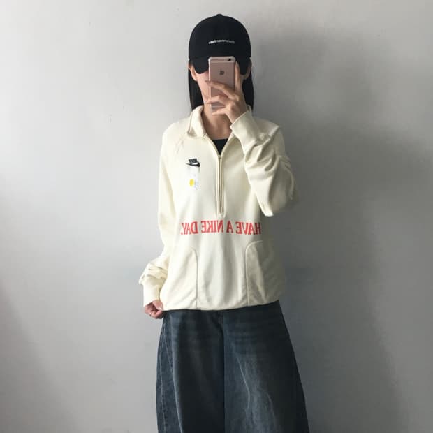 나이키 반집업 맨투맨