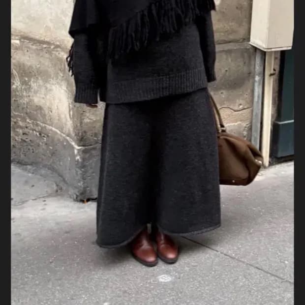 에토스 FLARE KNIT LONG SKIRT(차콜)m